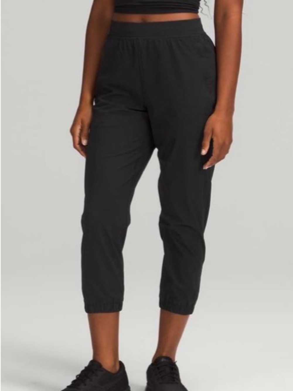 Lululemon Adapted State High-Rise Jogger Crop in Black Women’s Size 4